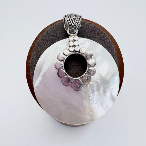 VTG Sterling Silver 925 Mother of Pearl Circle Pendant Size 1.75" Length - Picture 1 of 9